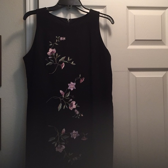 Ultra Dress Collection NYDress Dresses & Skirts - ULTRA NY Embroiled cocktail dress